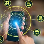 celular com ícones de convênio farmácia corporativo